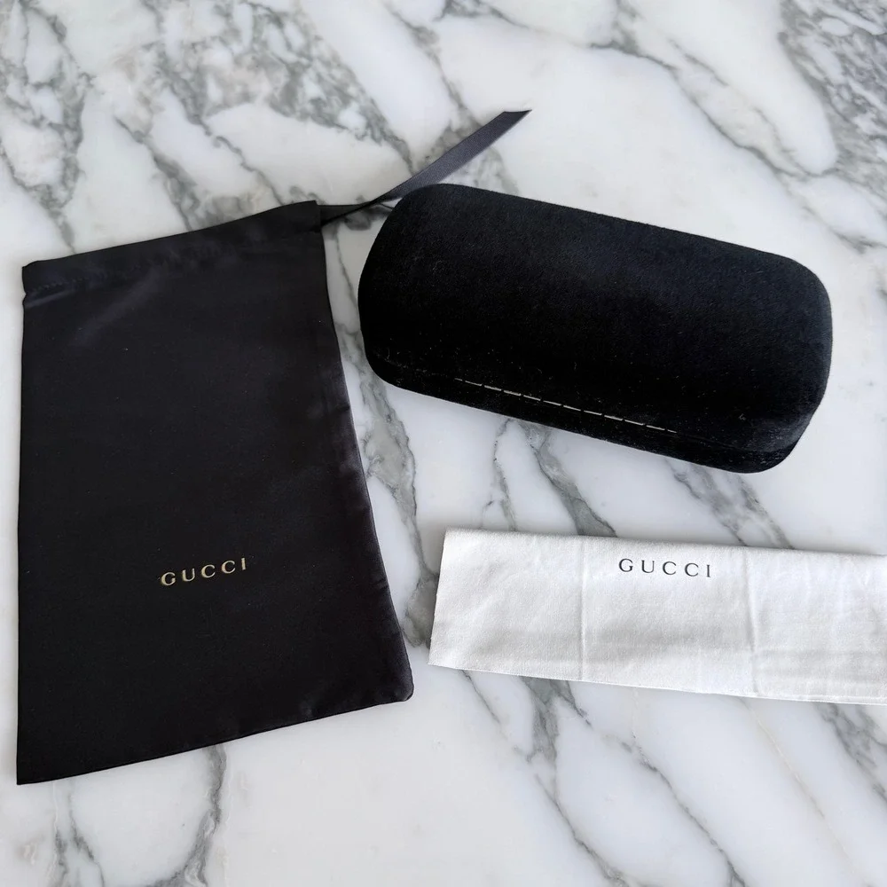 Gucci Black Velvet Sunglasses Case Blue Interior Dust Bag Cleaning Cloth Set